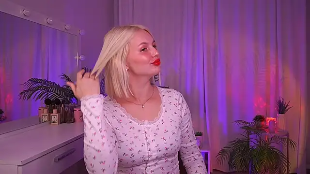 Snapshot of Amelia_Wells chatting on 18, 9, 2025 Amelia Wells online show from 18, 9, 2025