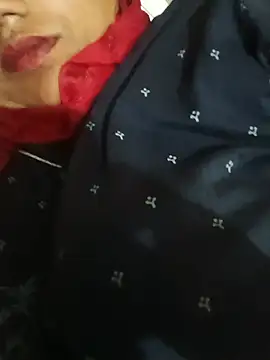 Hot Desi Milf online show from 18, 5, 2026