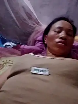 Snapshot of donna-bae chatting on 3, 4, 2026 donna-bae online show from 3, 4, 2026