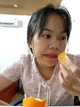 Snapshot of CicumBae chatting on 23, 10, 2025 CicumBae online show from 23, 10, 2025