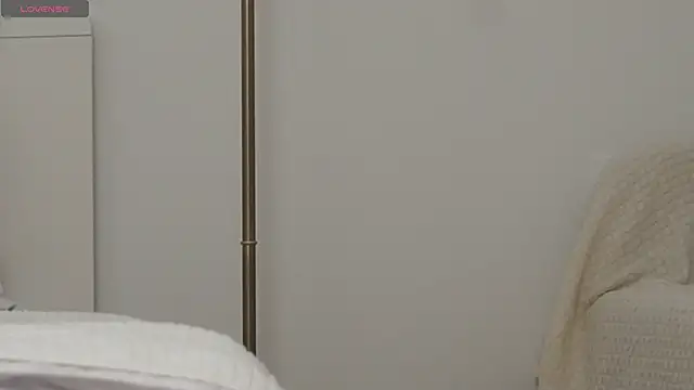 Snapshot of adisson_fox chatting on 20, 12, 2025 adisson fox online show from 20, 12, 2025