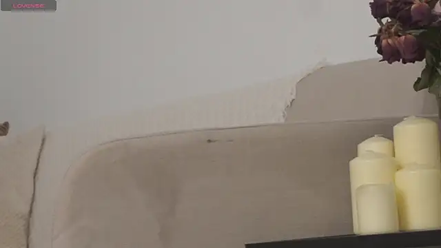 Snapshot of adisson_fox chatting on 22, 12, 2025 adisson fox online show from 22, 12, 2025