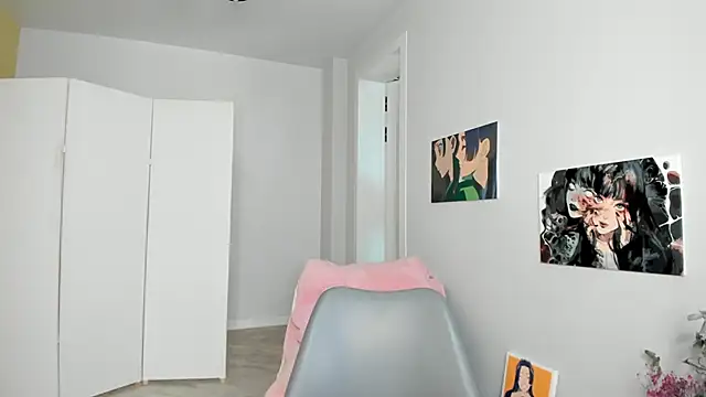 Snapshot of red_mok chatting on 30, 10, 2025 red mok online show from 30, 10, 2025