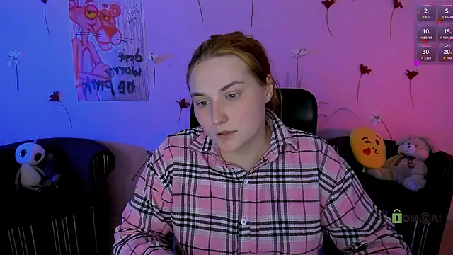 casey meow  online show from 23, 3, 2026