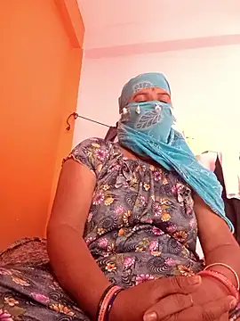 Snapshot of Hott_locky chatting on 19, 10, 2025 Hott locky online show from 19, 10, 2025