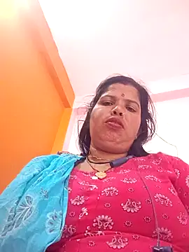 Snapshot of Hott_locky chatting on 8, 11, 2025 Hott locky online show from 8, 11, 2025