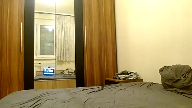 Squirtybaby0229 online show from 19, 11, 2025