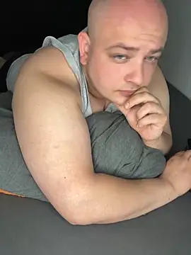 xXLustMolchXx online show from 28, 9, 2025