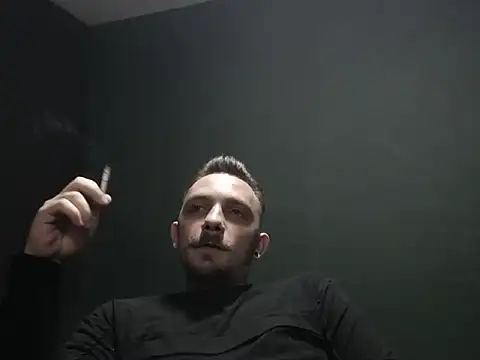 Snapshot of guesswhatbitch chatting on 10, 10, 2025 guesswhatbitch online show from 10, 10, 2025