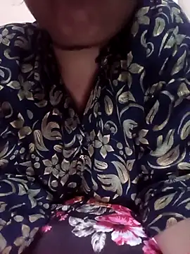 Snapshot of Hotygirl11100 chatting on 16, 9, 2025 Hotygirl11100 online show from 16, 9, 2025