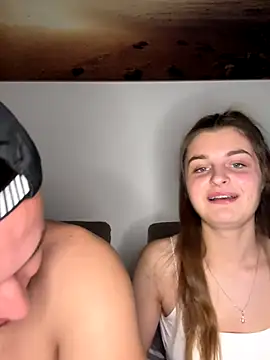 Snapshot of only4love chatting on 13, 10, 2025 only4love online show from 13, 10, 2025