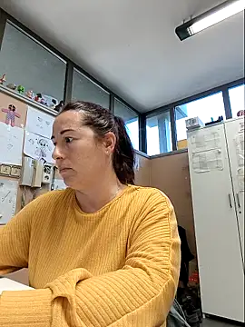 bichota85 online show from 3, 11, 2025