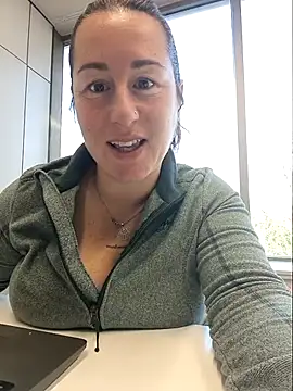 Snapshot of bichota85 chatting on 12, 1, 2026 bichota85 online show from 12, 1, 2026