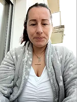 Snapshot of bichota85 chatting on 4, 2, 2026 bichota85 online show from 4, 2, 2026