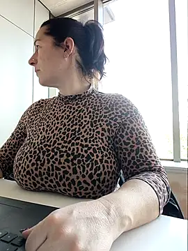 Snapshot of bichota85 chatting on 11, 2, 2026 bichota85 online show from 11, 2, 2026