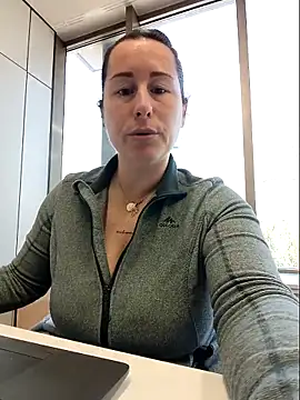 bichota85 online show from 24, 3, 2026