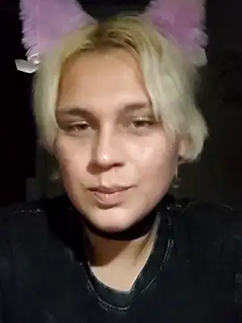 Snapshot of MargoShein chatting on 4, 10, 2025 MargoShein online show from 4, 10, 2025