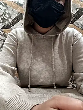 Sophia James  online show from 17, 12, 2025