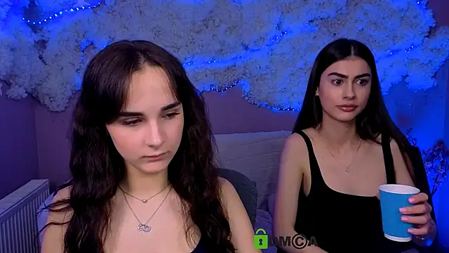 Snapshot of ariana_ross7 chatting on 8, 6, 2026 ariana ross7 online show from 8, 6, 2026