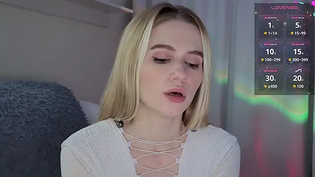 Snapshot of Ange_Lus chatting on 18, 10, 2025 Ange Lus online show from 18, 10, 2025