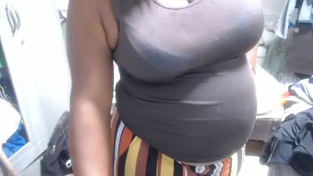 Snapshot of rachelexoticgirl chatting on 16, 5, 2026 rachelexoticgirl online show from 16, 5, 2026