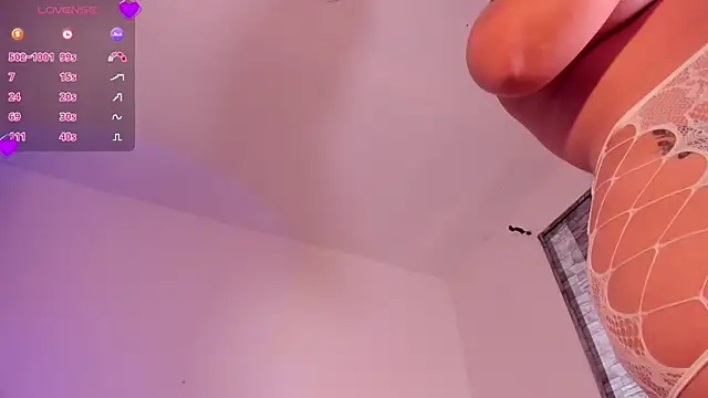 Snapshot of mely_rosse_ chatting on 31, 10, 2025 mely rosse online show from 31, 10, 2025