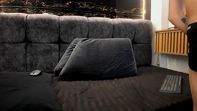 Snapshot of JeergMuscle chatting on 10, 3, 2026 JeergMuscle online show from 10, 3, 2026