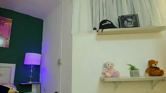 prettygirl691 online show from 22, 9, 2025