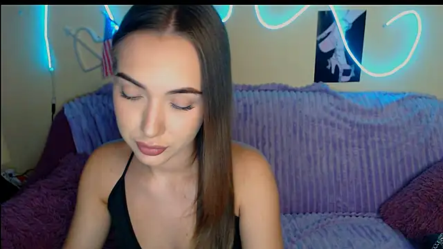 Snapshot of Mia_cutie77 chatting on 20, 9, 2025 Mia cutie77 online show from 20, 9, 2025