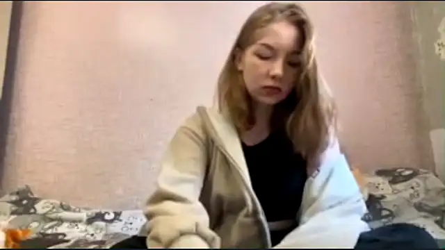 MilaCutieSmile online show from 19, 9, 2025