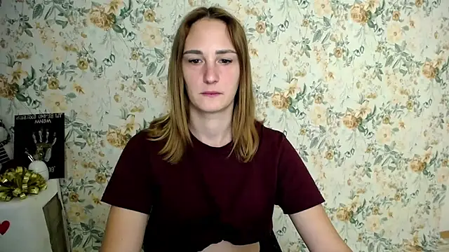 Milana Cutie  online show from 21, 9, 2025