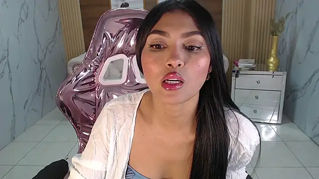 Snapshot of lissandra_s chatting on 18, 10, 2025 lissandra s online show from 18, 10, 2025