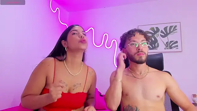 Violet and Paul online show from 8, 10, 2025