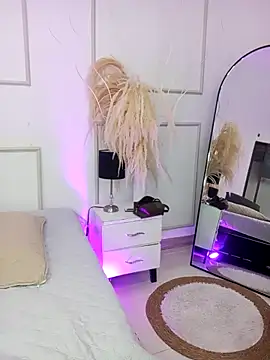 Violet and Paul online show from 24, 10, 2025