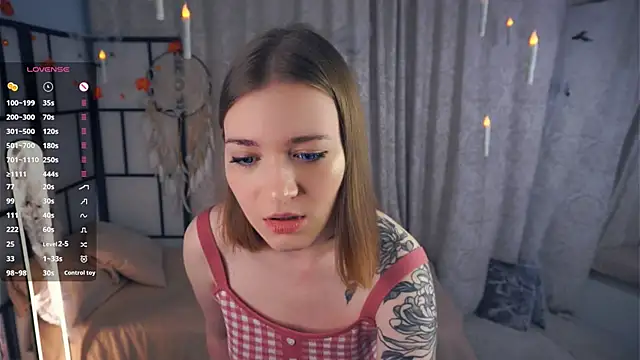 Snapshot of JinnySitts chatting on 1, 11, 2025 JinnySitts online show from 1, 11, 2025