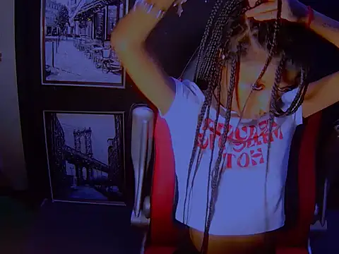 Snapshot of Indianteazerxxxx chatting on 18, 9, 2025 Indianteazerxxxx online show from 18, 9, 2025