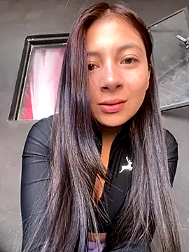 Snapshot of Karlee_Grey1 chatting on 24, 9, 2025 Karlee Grey1 online show from 24, 9, 2025