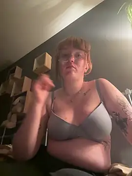 Snapshot of roxybliss3 chatting on 6, 6, 2026 roxybliss3 online show from 6, 6, 2026