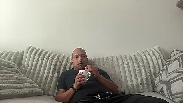 caramelizedzeus online show from 12, 11, 2025