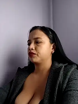 Snapshot of MILA__06 chatting on 29, 9, 2025 MILA 06 online show from 29, 9, 2025