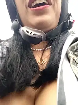 Snapshot of MILA__06 chatting on 8, 10, 2025 MILA 06 online show from 8, 10, 2025