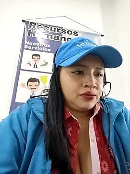 Snapshot of MILA__06 chatting on 30, 10, 2025 MILA 06 online show from 30, 10, 2025