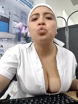 Snapshot of MILA__06 chatting on 27, 3, 2026 MILA 06 online show from 27, 3, 2026