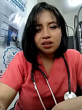 Snapshot of MILA__06 chatting on 2, 4, 2026 MILA 06 online show from 2, 4, 2026