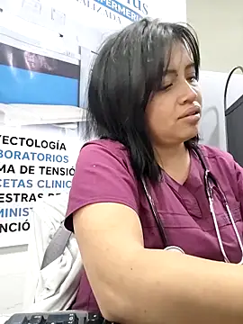 Snapshot of MILA__06 chatting on 6, 4, 2026 MILA 06 online show from 6, 4, 2026