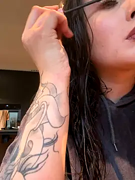 Kristyoff online show from 21, 10, 2025