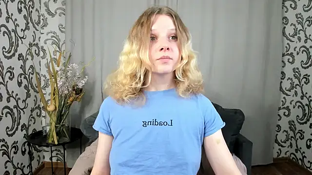  Velvet peach  online show from 19, 11, 2025