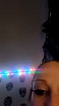 Snapshot of curvybabe88 chatting on 16, 11, 2025 curvybabe88 online show from 16, 11, 2025