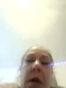 Snapshot of curvybabe88 chatting on 16, 12, 2025 curvybabe88 online show from 16, 12, 2025