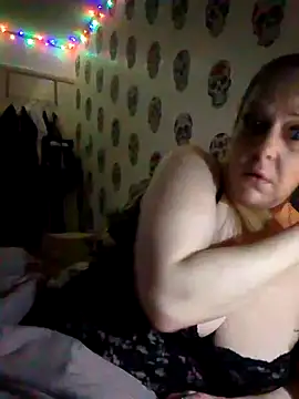 Snapshot of curvybabe88 chatting on 19, 2, 2026 curvybabe88 online show from 19, 2, 2026